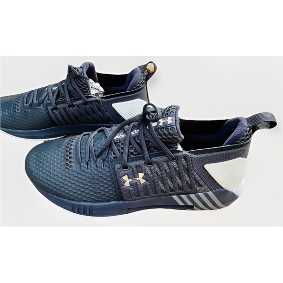 NEW Under Armour Low Top Basketball Drive Shoes-Black-Men's Size 11.5 - Picture 5 of 9